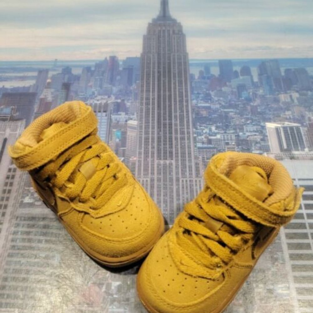 Nike Kids Force 1 Mid LV8 (TD) Sneakers (4C) - Picture 4 of 17